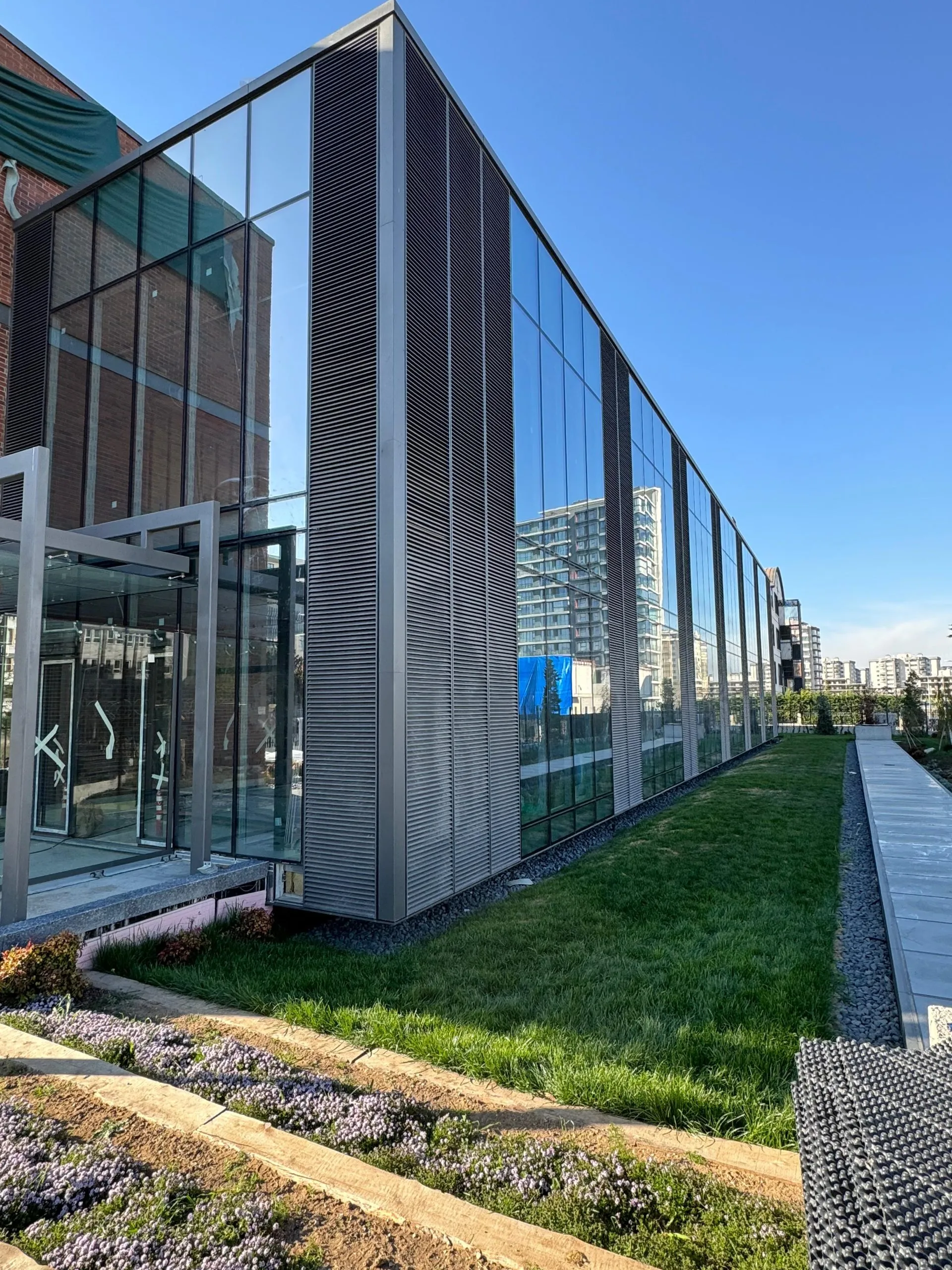 Elsis Office
